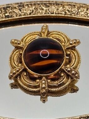 Vintage ornate art NOUVEAU style tiger’s eye BROOCH